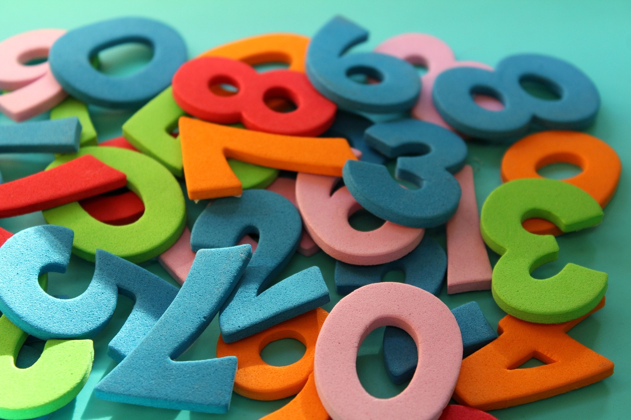 numbers-4014181_1280